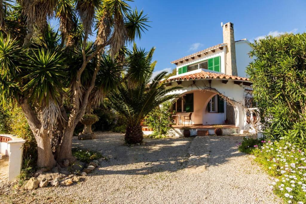Villa Cecylia Es Canutells Eksteriør bilde